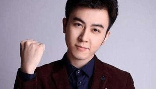 图一：斗鱼平台主播 蛇哥.jpeg
