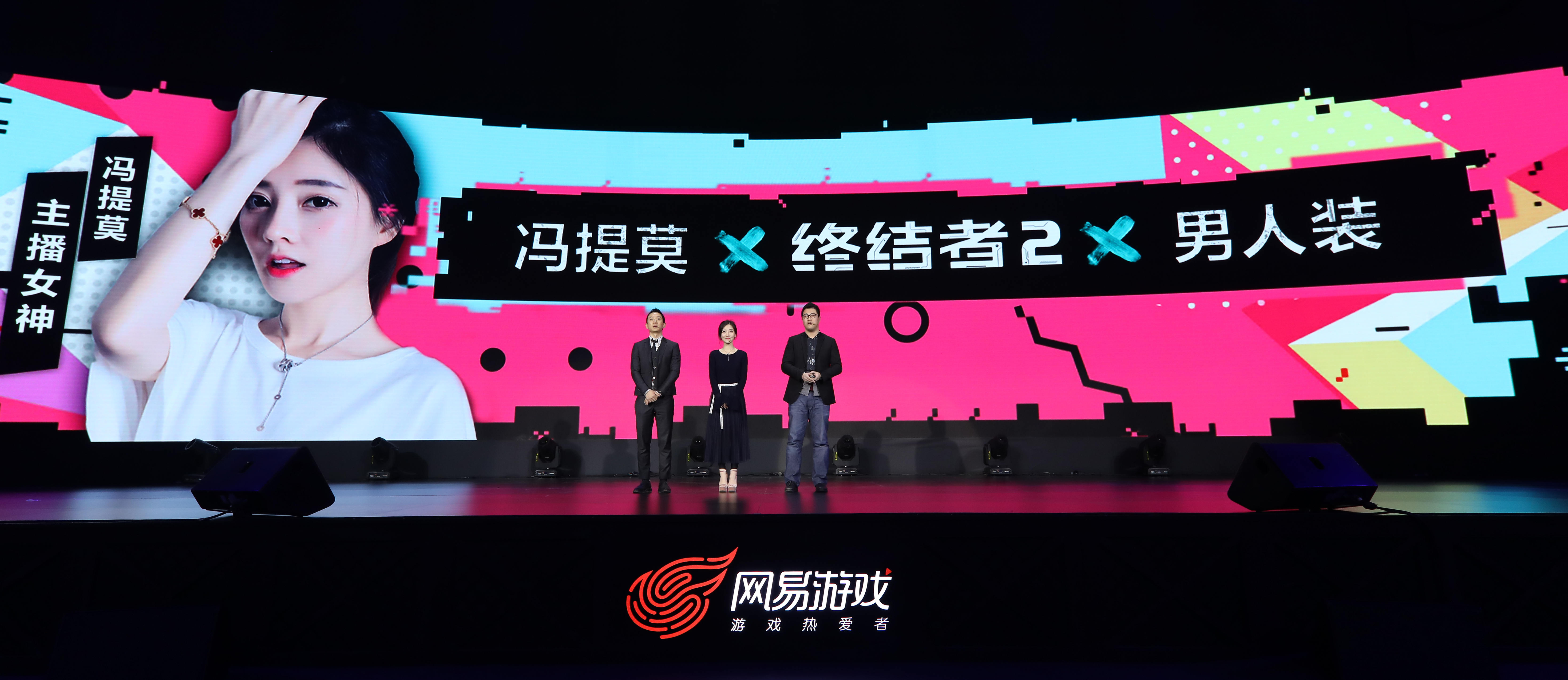 9.冯提莫担任《终结者2：审判日》首席鉴枪师.jpg