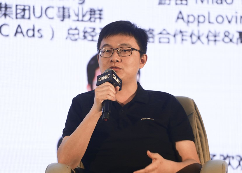4354515.jpg