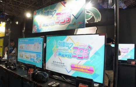 终于可以触摸初音小姐姐了，TGS2019首度公开《初音未来》游戏新作452.png