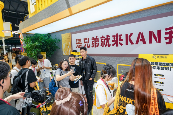 （0729-通稿）ChinaJoy“拾光之旅”：贪玩游戏以品牌理念赋能游戏IP，拓宽多元业务价值边界1269.png