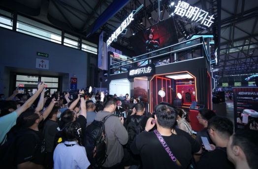 副本朝夕光年首次亮相ChinaJoy 携多款新游矩阵震撼登场 950.png